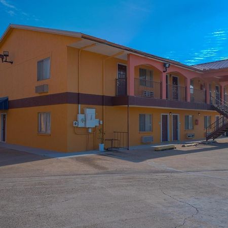 Texas Inn San Benito Near Harlingen エクステリア 写真