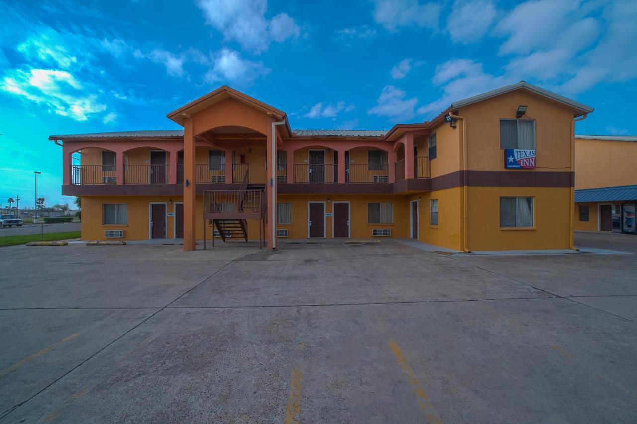 Texas Inn San Benito Near Harlingen エクステリア 写真