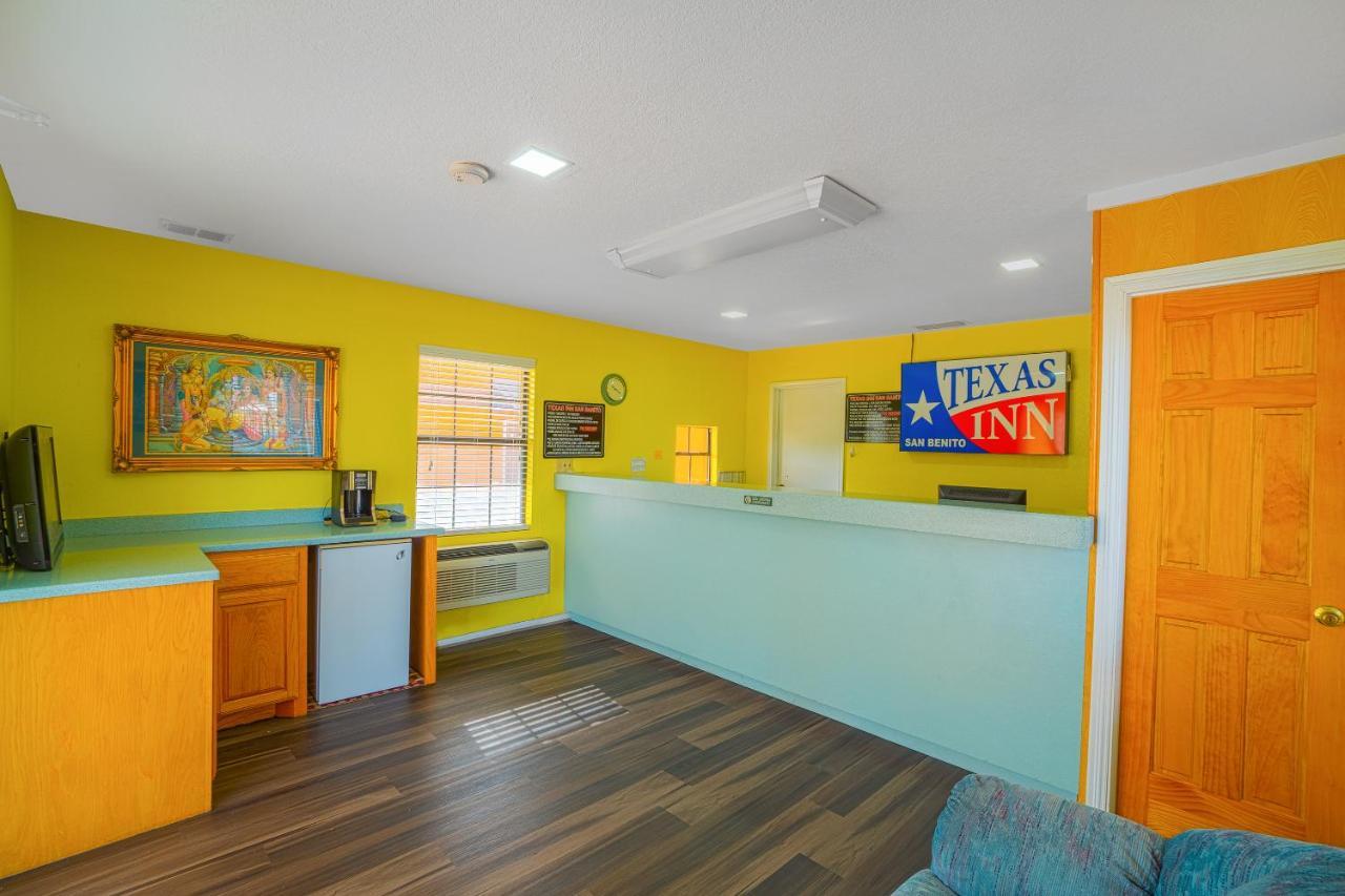 Texas Inn San Benito Near Harlingen エクステリア 写真