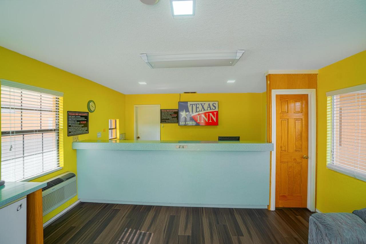 Texas Inn San Benito Near Harlingen エクステリア 写真