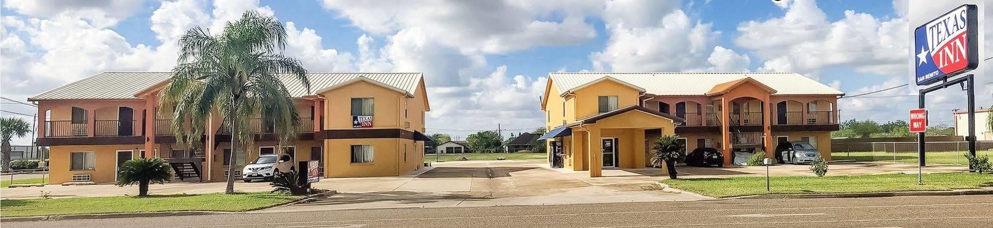 Texas Inn San Benito Near Harlingen エクステリア 写真